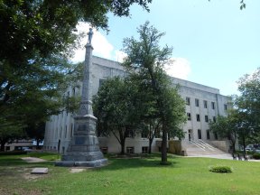 Grayson County courthouse