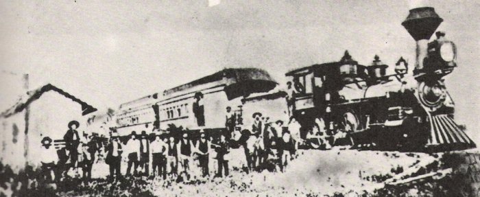 Houston and Texas Central train at Corsicana, Texas