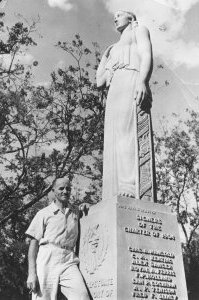 Sculptor Jose Martin with Founders Statue c. 1936
