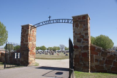 Highland Cemetery gate