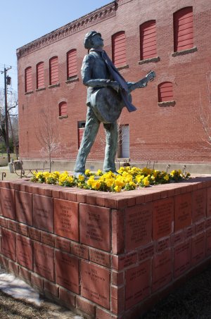 Woody Guthrie statue in Downtown Okemah, OK
