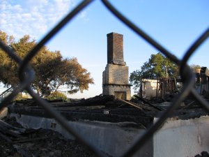 Dreyfuss Club ruins