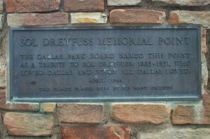 Dreyfuss Point plaque